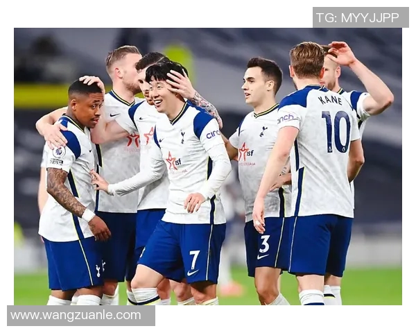 英超球队 狼队：分析狼队的表现与发展历程